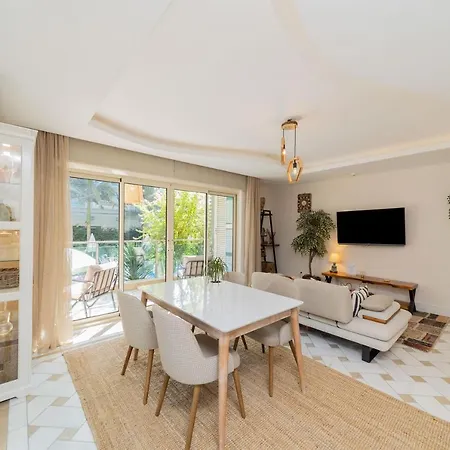 דירה Stunning Central Flat In Alanya With Shared Pool *