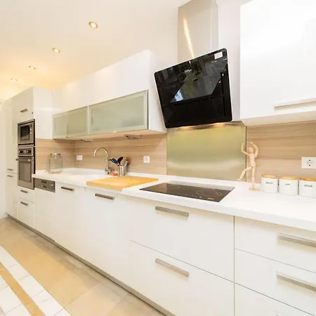 Stunning Central Flat In Alanya With Shared Pool Apartament
