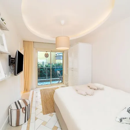 Stunning Central Flat In Alanya With Shared Pool * Alanya