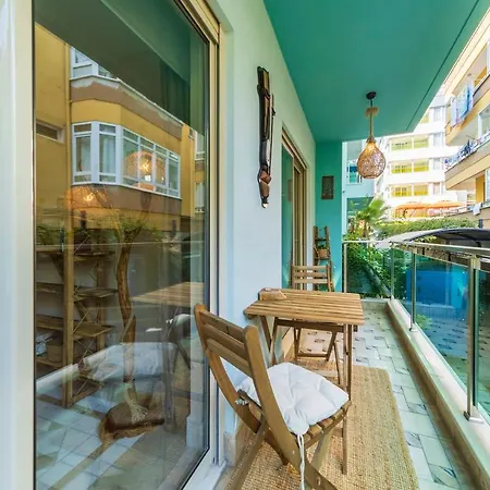 Stunning Central Flat In Alanya With Shared Pool *